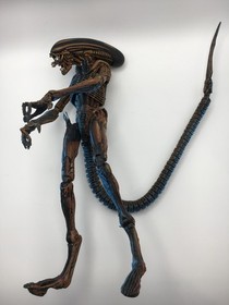 2014 NECA Alien 3 Xenomorph Dog 8-Bit NES Video Game Appearance 7" Action Figure