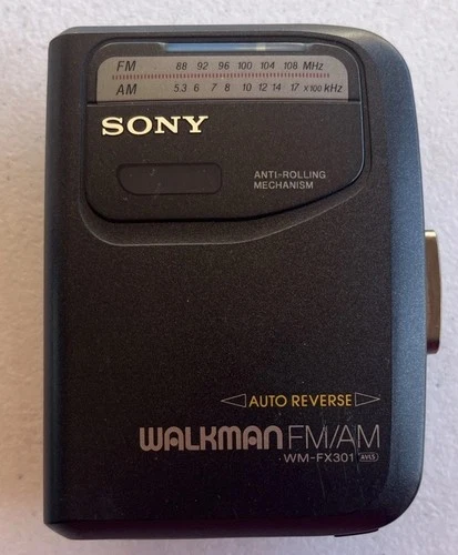 Vintage SONY WALKMAN FM AM Radio Portable Cassette Player; Black WM-FX301 TESTED
