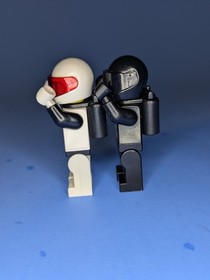 Lego Vintage Space Police: SP-Striker 6781 - Working Light Up Spaceship - READ