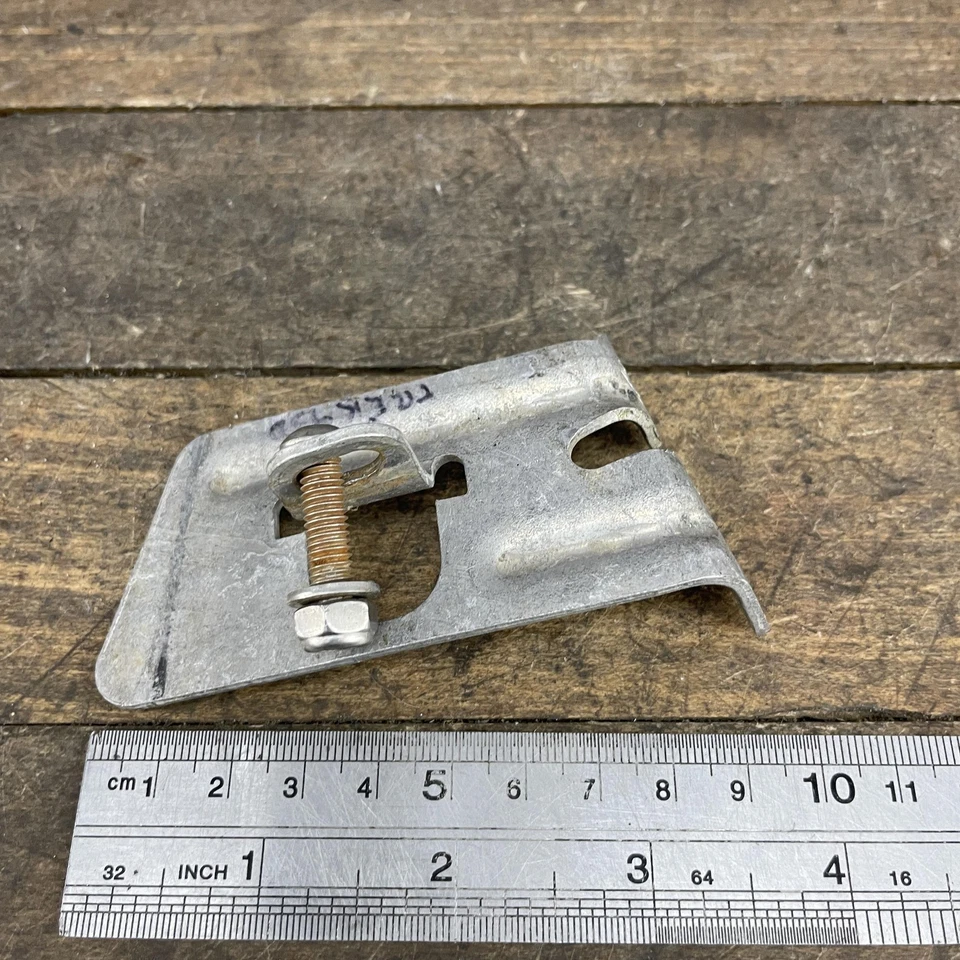 De colección Trek 930 Cadena Chupadora Anti-Suck Plate Vaina Años 90 MTB 30g Plateado Foto 2 de 4