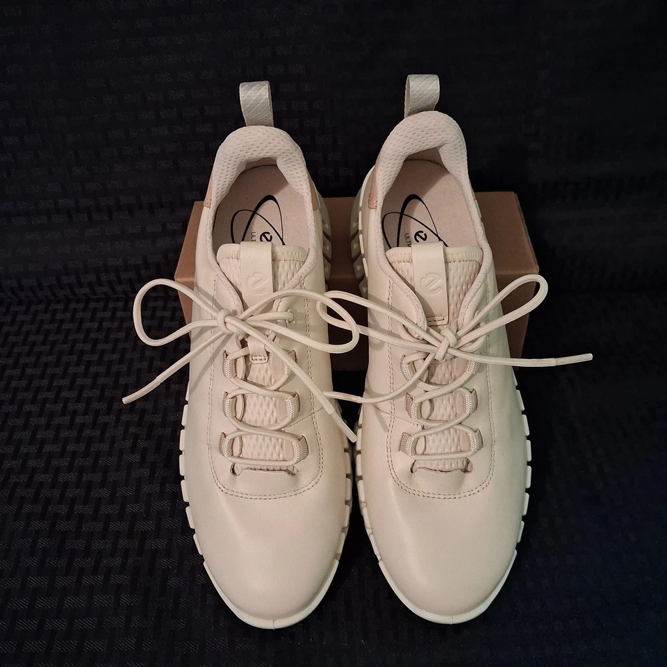Zapatillas deportivas de cuero ECCO Gruuv para mujer EU 38 US 7-7,5 beige cómodas para caminar Foto 2 de 4