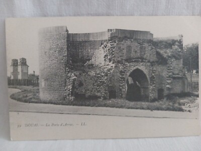 DOUAI PANORAMA PRES DU BEFFROI CPA R4373