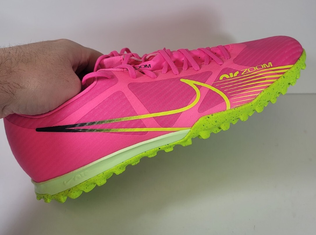 Mens Size 9.5 Nike Mercurial Zoom Vapor 15 Academy TF Pink  display picture 1