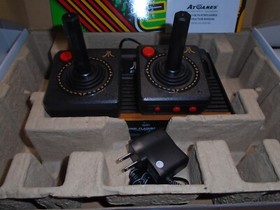 ATARI FLASHBACK 4 Classic Game Console SPECIAL EDITION with 76 Games