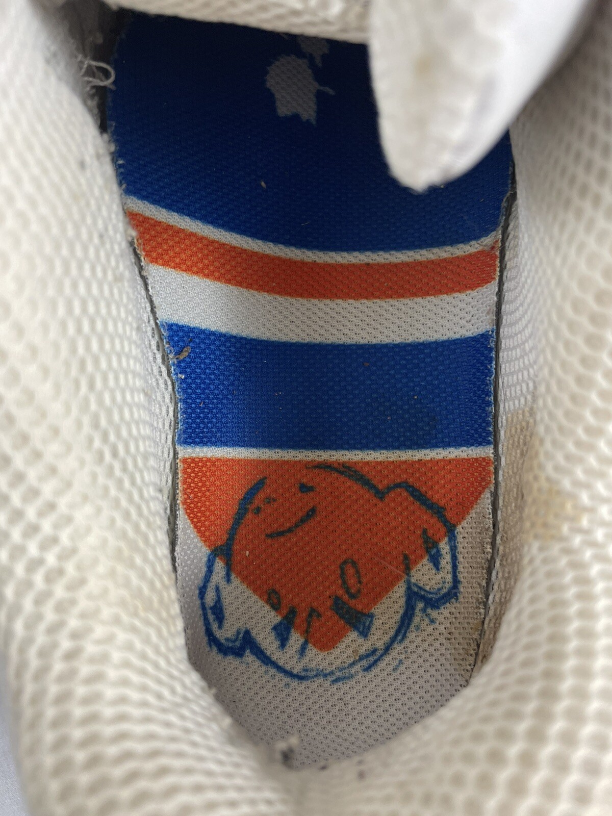 air max 90 elmers glue