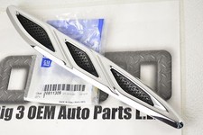2012-2016 Buick Verano Lh Driver Side Hood Ornament Bezel Chrome New Oe 20811309 2012-2016 Buick Verano Lh Driver Side Hood Ornament Bezel Chrome New Oe 20811309