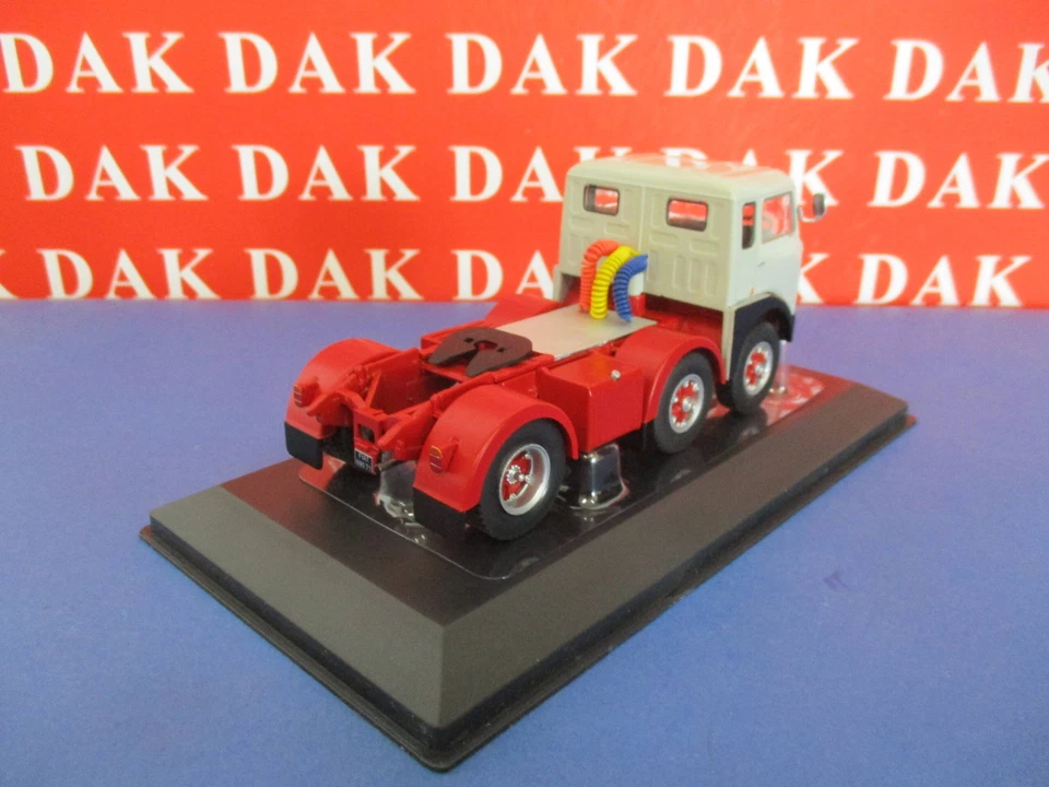 Die cast 1/43 Modellino Camion Truck Fiat 690 T1 1961 Grigio by Ixo - Immagine 4 di 4