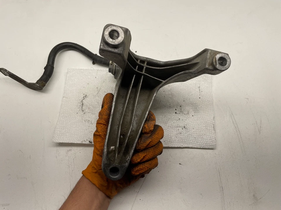 OEM 2011 2012-2015 AUDI Q7 Supercharged Engine Motor Mount Bracket 7L8199308F - Image 4 of 4