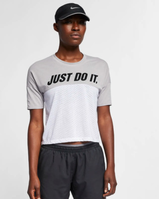 Women's Nike Tailwind Running T-Shirt M Gray White Gym Casual Top