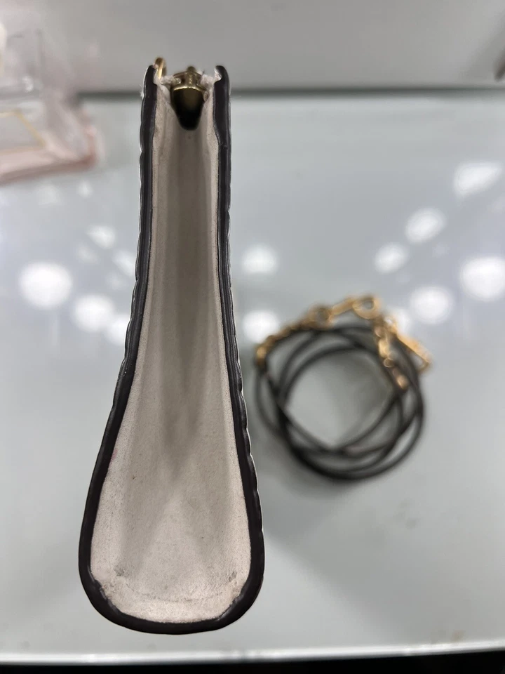 Cartera de hombro Tory Burch de cuero en relieve de cocodrilo $ 149 Dlls usada Foto 3 de 4