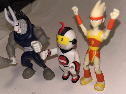 Teen Titans GO! Wildebeest, Lighting and Menos Action Figures Bandai 2005 - Picture 4 of 8