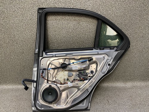 Tür hinten rechts Silber 792 def 75Tkm Mercedes W204 C180 11.1983.097 - Bild 7 von 13