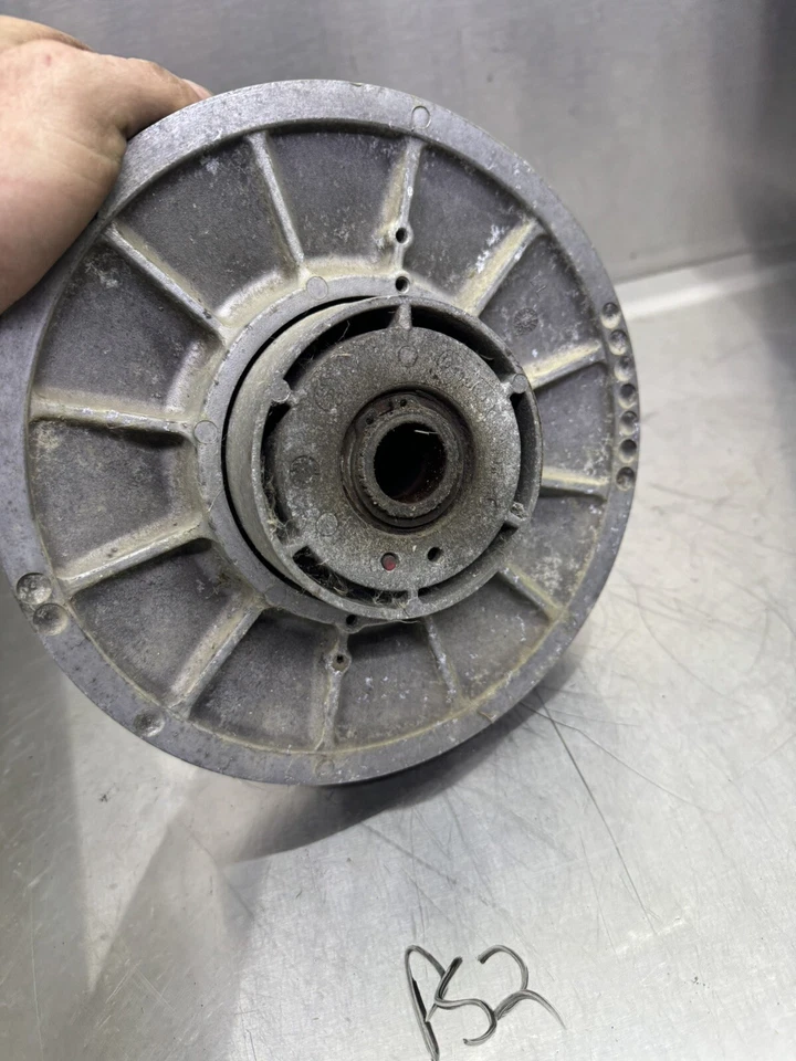 98 97 96 95 94 Polaris Indy Super Sport Lite OEM embrague secundario estriado Foto 3 de 4