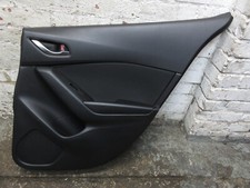 2014 MAZDA 3 SPORT NAV BM MK3 4DRS SALOON REAR RIGHT SIDE DOOR CARD