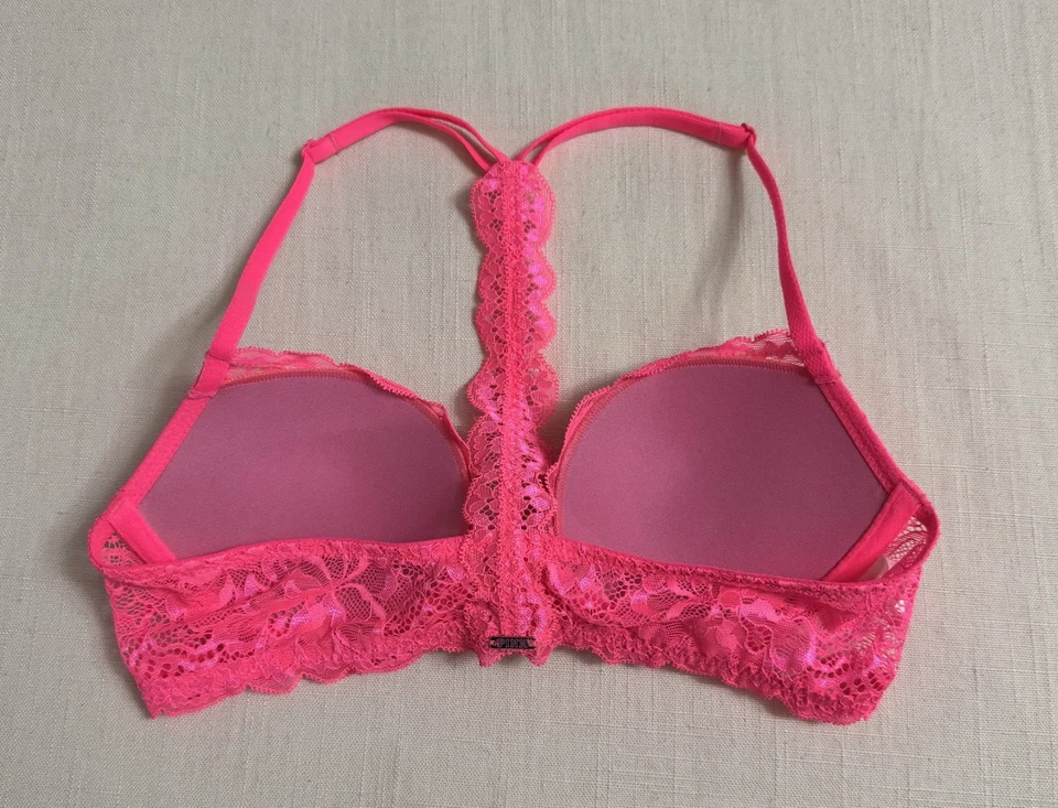 Sujetador Push-Up Victoria’s Secret ROSA 32B Rosa Brillante Encaje Fecha Espalda Corredora ¡EXCELENTE ESTADO! Foto 4 de 4