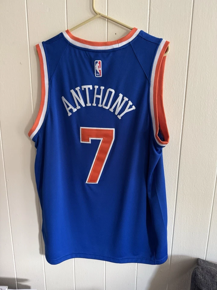 New York Knicks Carmelo Anthony Jersey Nike Authentic Size Medium (stitched) - Image 2 of 4