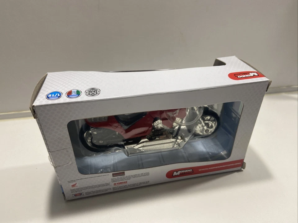 Mondo Motors Motorrad 1:18 - Bild 3 von 4