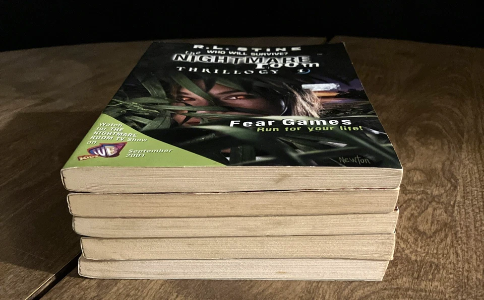 R.L. Stine, Lot of 5 Nightmare Room PBs, Vintage, 1st Ed. Avon Printing (228) - Image 2 of 4