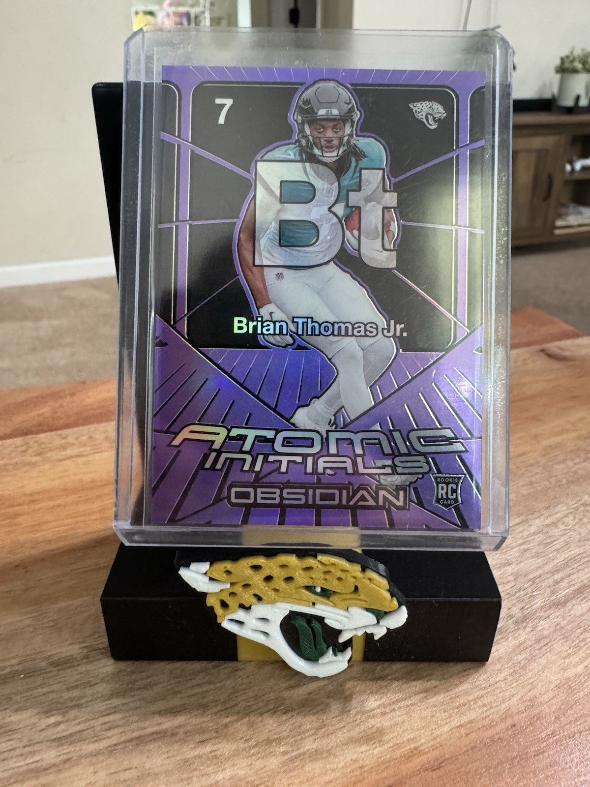 Brian Thomas Panini Obsidian Atomic Initials #20 Purple