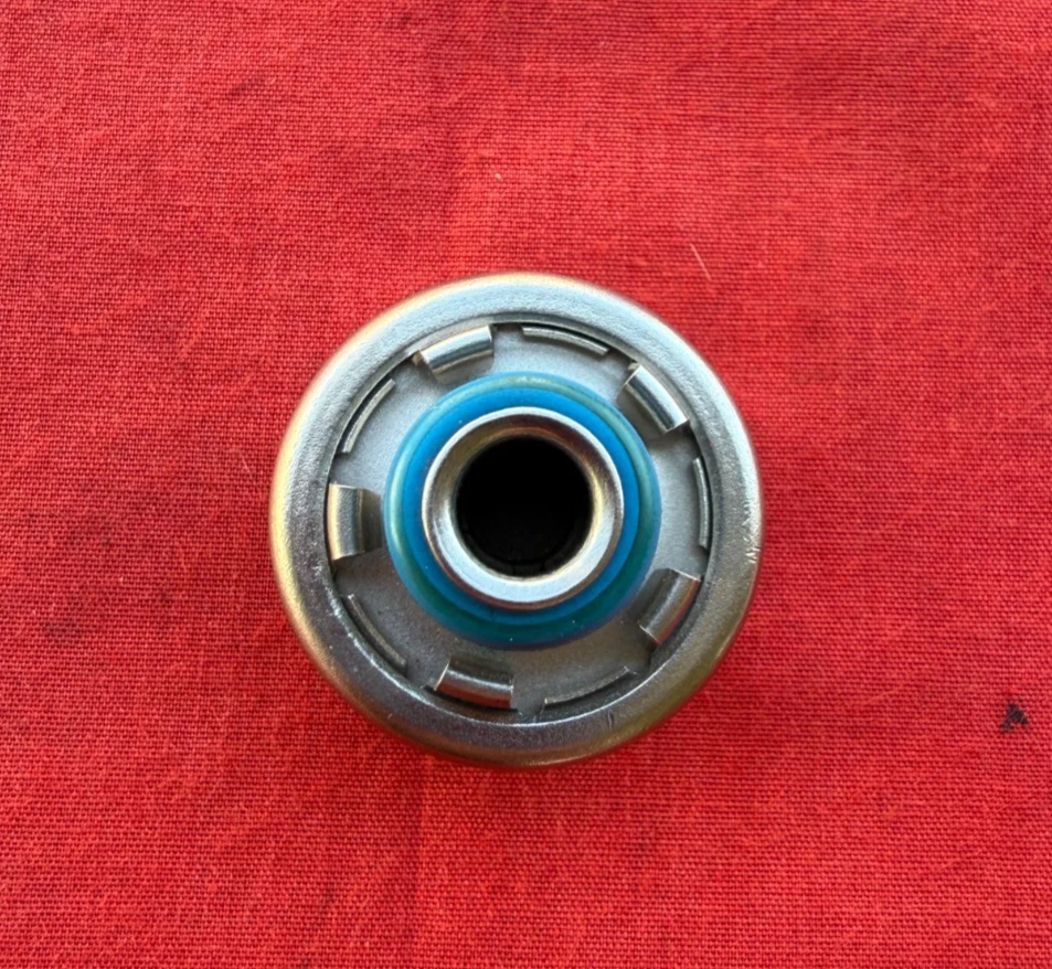 ✅ Regulador de presión de combustible GENUINO para 03-05 JAGUAR S-Type 4.2L V8 #2W93-9F775-AA Foto 3 de 4