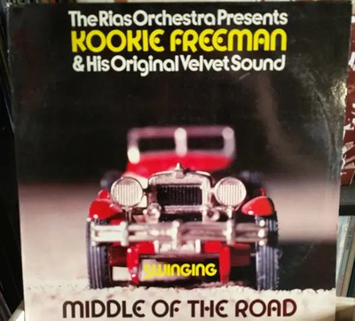 LP Kookie Freeman & His Velvet Sound Swinging Middle Of The Road STILL SEALED