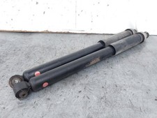 E62101KA1B stoßdämpfer hinten NISSAN JUKE I REST F15 HRA2 2015 K2675-76211