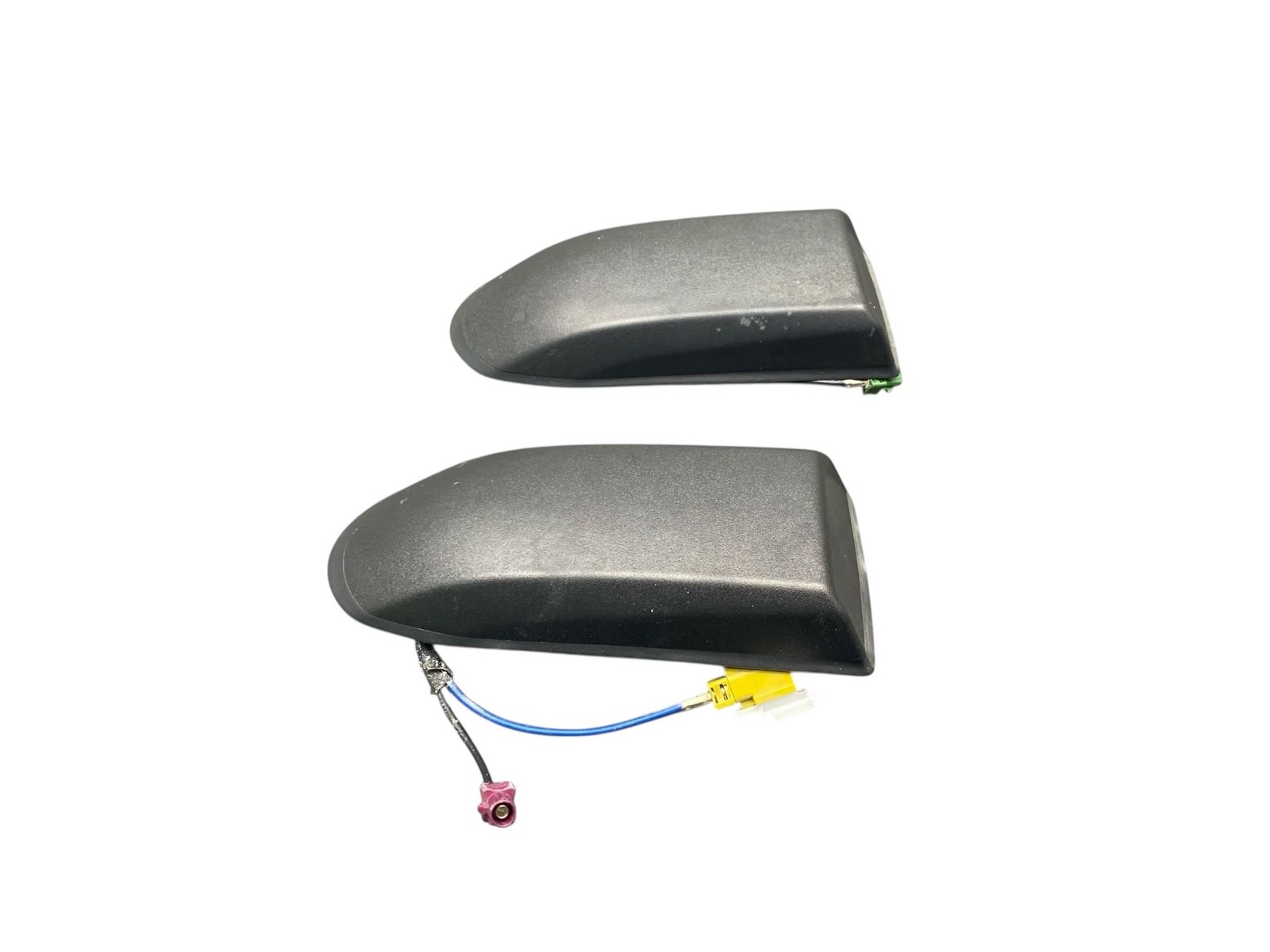 2023 MASERATI GRECALE M182 FRONT CONSOLE LEFT & RIGHT TRIM SET (2) *BROKEN TAB*