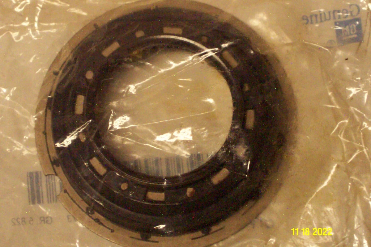 GM 88996703 Original Equipment Oil Seal-Axle Shaft ~ Sealed | eBay 