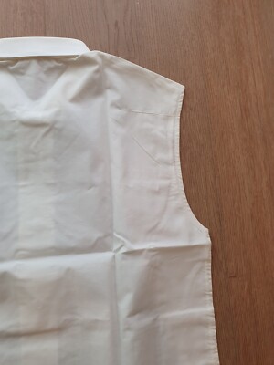 Dior Homme 2004 by Hedi Slimane White sleeveless BEE shirt