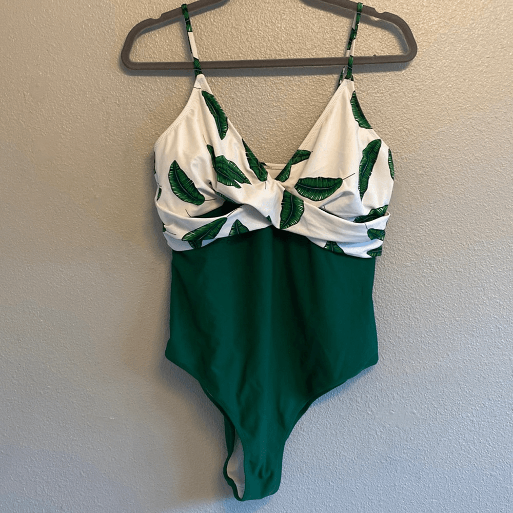 CUPSHE Banana leaf twist top one piece swimsuit Size XXL eBay