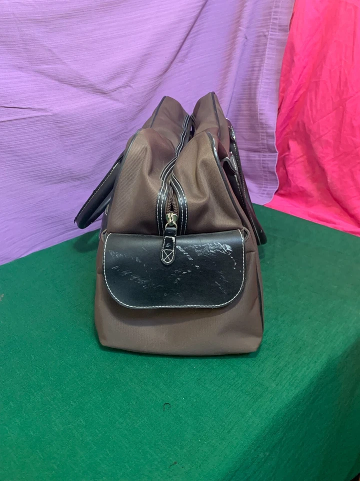 Kenneth Cole 反应棕色旅行包时尚耐用手提包 — 第 2/4 张图片