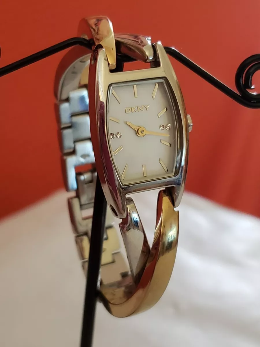 DKNY NY 4634 WATER RESIST 3 ATM S S QUARTZ WOMEN S WATCH SILVER GOLD TONE