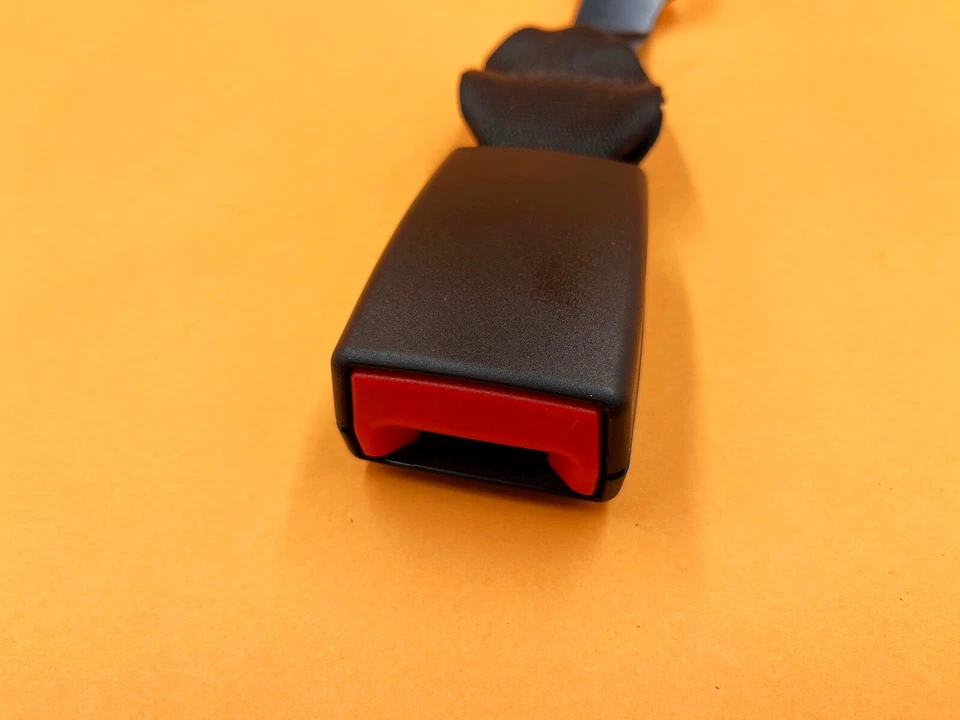 15-21 MERCEDES BENZ C300 W205 ЗАДНИЙ ПРАВЫЙ ПАССАЖИРСКИЙ ПРАВЫЙ БОКОВОЙ РЕМЕНЬ БЕЗОПАСНОСТИ ПРЯЖКА OEM - Изображение 2 из 4