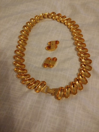vtg signed napier choker necklace Earrings Domed Link Gold Brushed Exc Condition - Picture 4 of 7