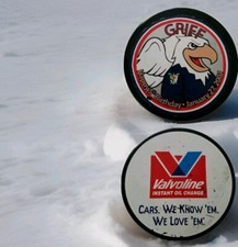 2001 GRIEF MASCOT B DAY GRAND RAPIDS GRIFFINS IHL VINTAGE RARE  PUCK VALVOLINE 