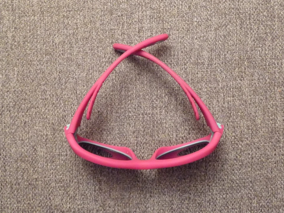 🌼 Lunette de Soleil Rectangle Rose Fushia et Bleu Turquoise- Cébé - Photo 2/4