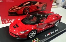 Bburago 1:43 Ferrari Laferrari Diecast Metal Model Car Acrylic Cover Base New