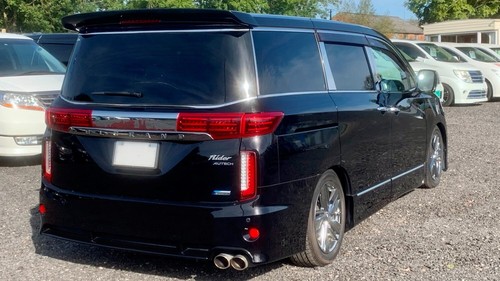 Fresh Import New Shape Nissan Elgrand Rider Autech 3.5 V6 Auto 7 Seater MPV - Picture 10 of 13