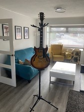 6 Guitar Tree Stand 