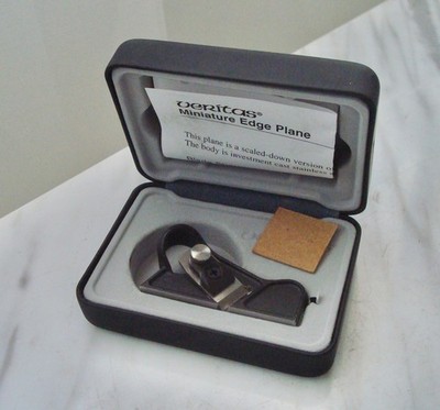 Vintage Miniature VERITAS No. 05P81.01 Edge Mini PLANE Hand Tool w/Original Case