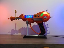 CoD Zombies Ray Gun MK1 Desk Display Lamp