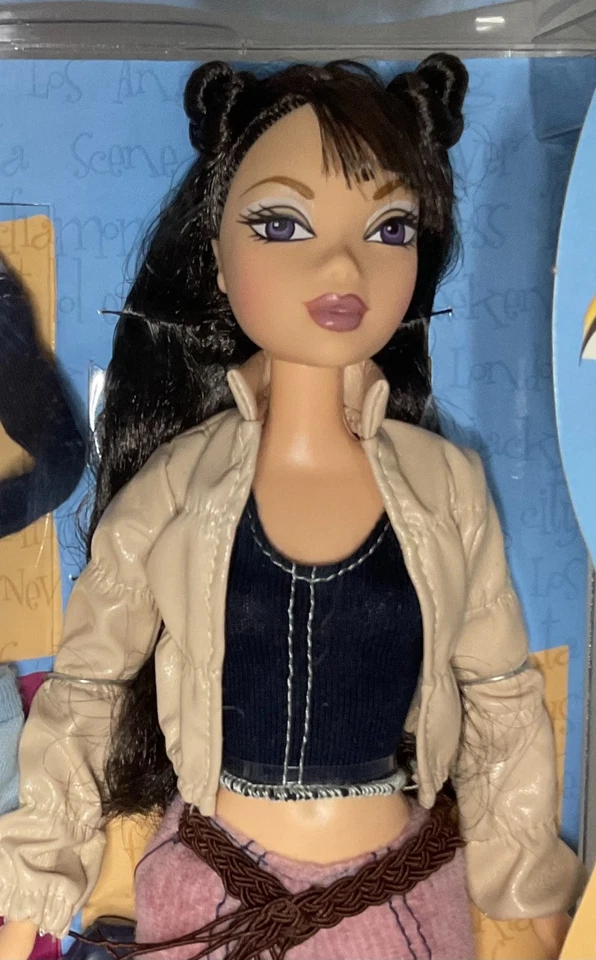 2003 My Scene Nolee #B3217 Back To School City Style Doll NRFB Mattel Asian - Image 3 of 4