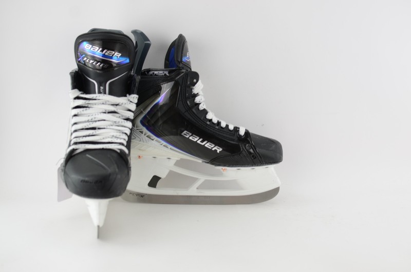 Bauer Vapor Flylite Ice Hockey Skates Senior Size 8 Fit 3 (0627-1953)