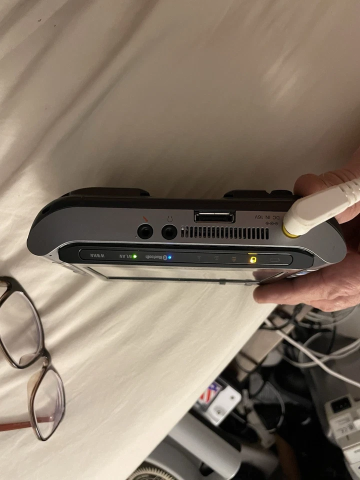 Sony VAIO VGN-UX280P 4,5 pulgadas Portátil de 40 GB 1,2 GHz Foto 4 de 4