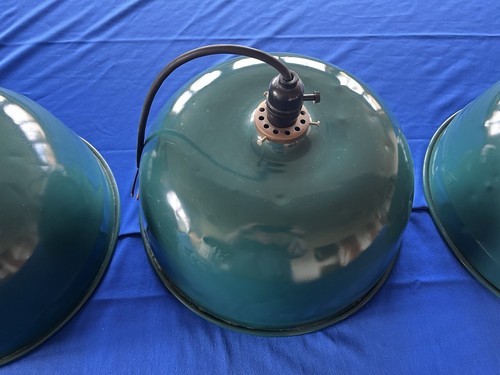 Very Rare (3)Three Vintage Billiard Pool Table Shade Lights. - Picture 4 of 11