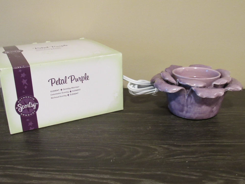 Scentsy 花瓣紫色花朵蜡加热器 2013 年已停产 — 第 4/4 张图片