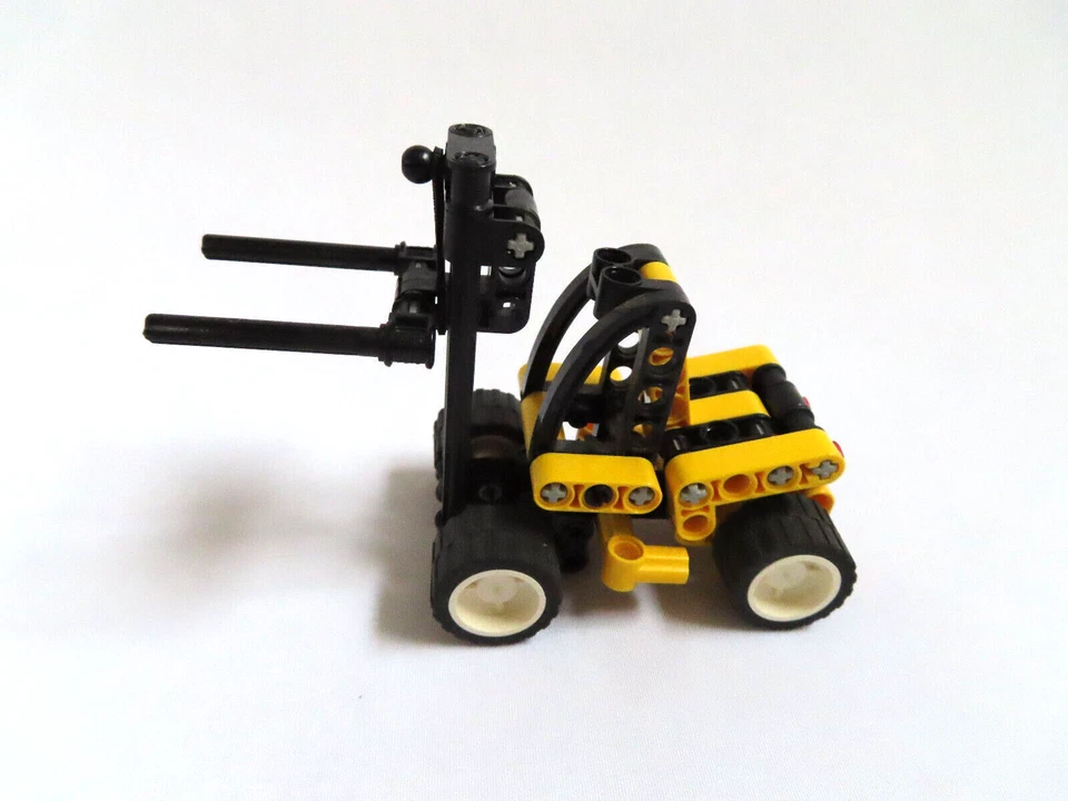 LEGO Technic 8441 Fork Lift Truck, Foto 3 von 3