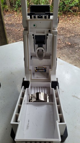 MAKITA JOBSITE RADIO MOD# BMR100 CLOCK AM/FM TESTED READ DESCRIPTION - Picture 5 of 10