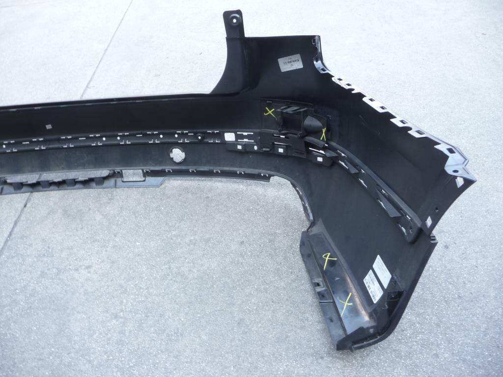 2017-2019 Bentley Bentayga BY636 rear Bumper Cover 36A807301AC OEM OE H1