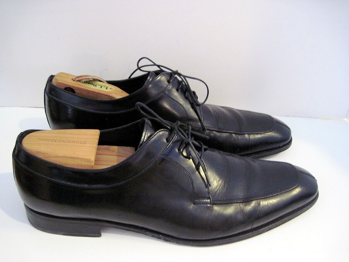 Salvatore Ferragamo Lavorazione Originale Leather Shoe Made In Italy, Size 11 D Amazon.com | Ferragamo SEUL (EE/Wide) Leather Cap Toe Welted  main image 2